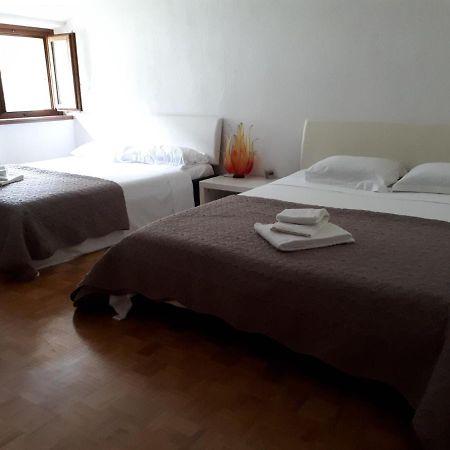 B&B Appartamenti Chez Patty Castel San Pietro 외부 사진